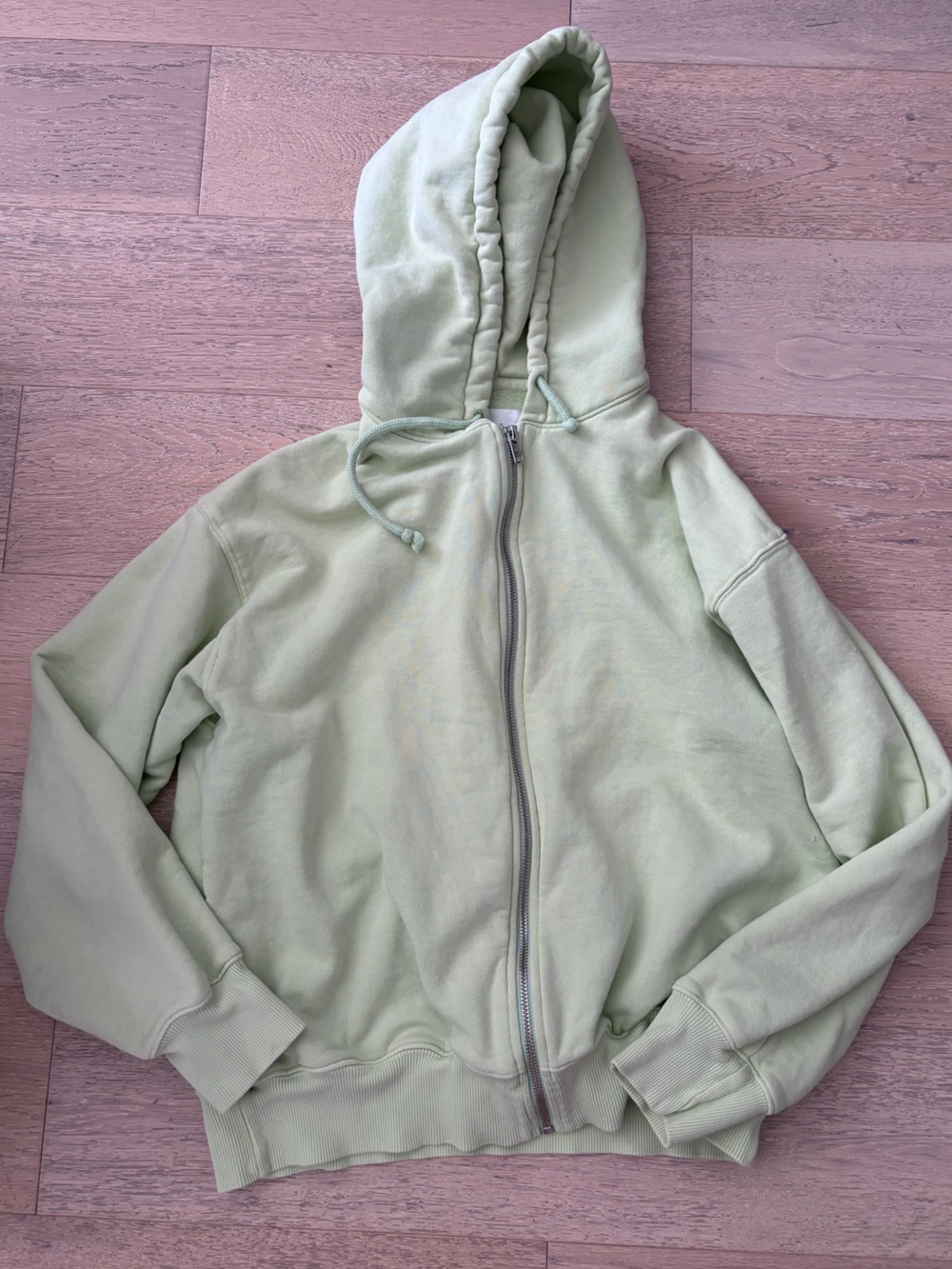 Wilfred Light Green Zipup